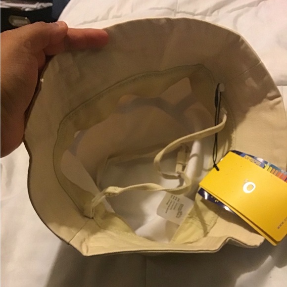 Oh Sunny beige bucket fisherman hat w/ park covers & bag NWT - Picture 7 of 8